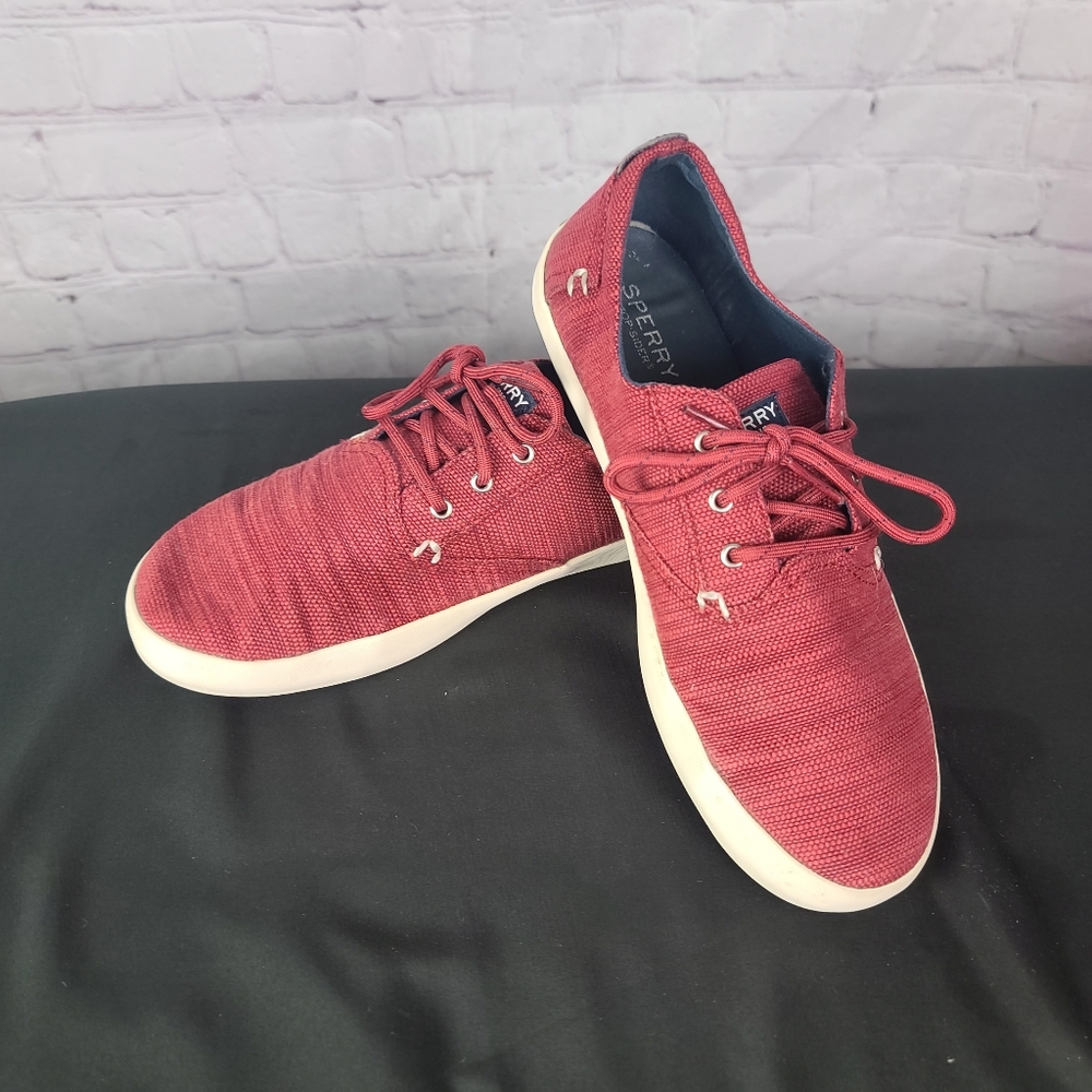 Sperry Bodie. M Sz 7m. Heathered Red.